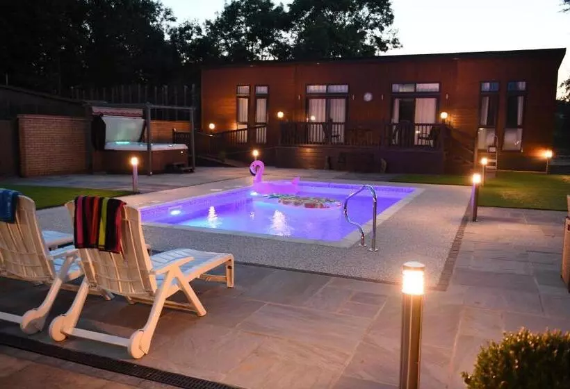 Majatalo Spanhoe Lodge