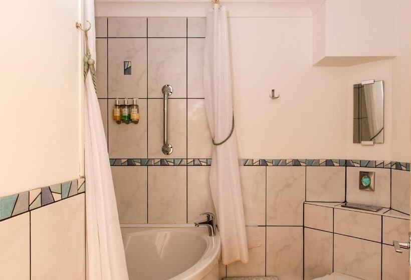 ペンション Spanhoe Lodge