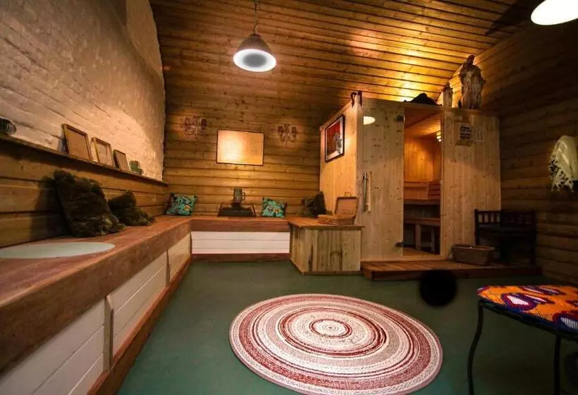 Aamiaismajoitus (B&B) Jardin D Hiver Cassel Suite De 70 M2