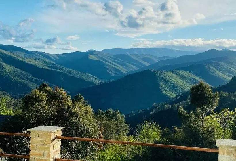 Bed and Breakfast Maison Lgbt Des Monts Bleus