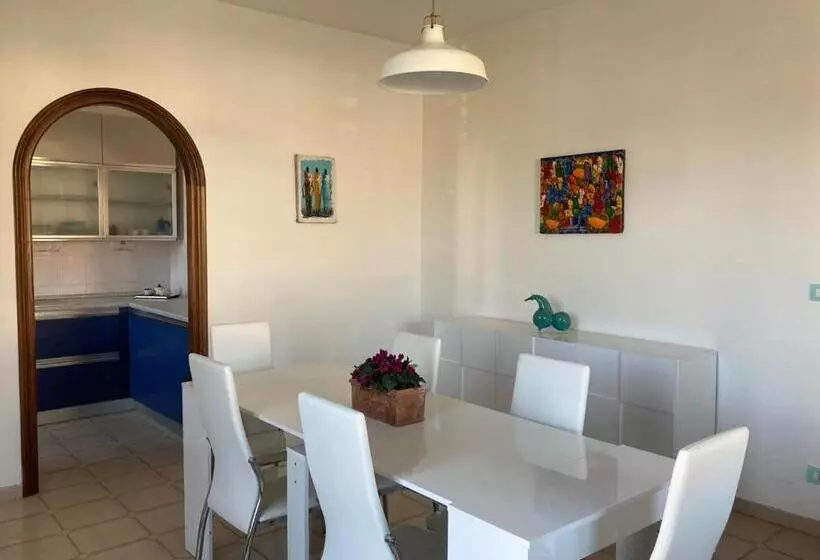 Aamiaismajoitus (B&B) Villa Fernando