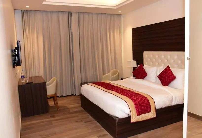 Hotelli Comfort Inn Lakhimpur