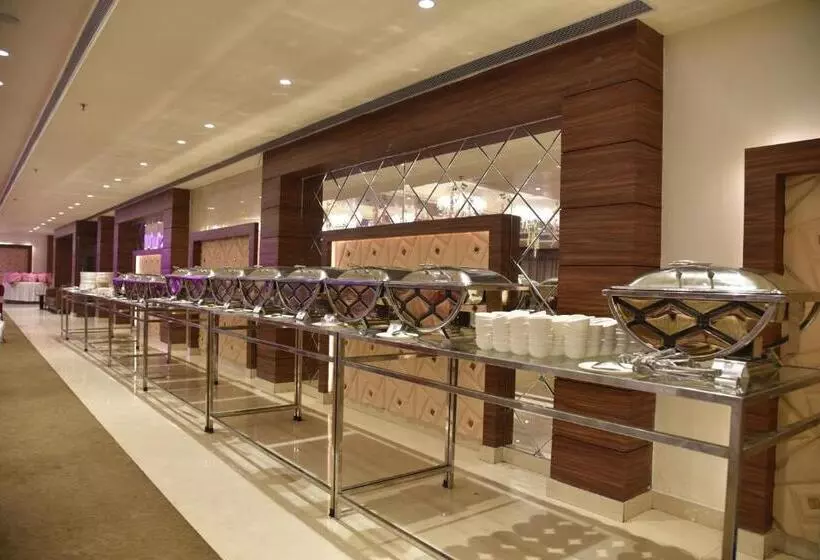 Hotelli Comfort Inn Lakhimpur