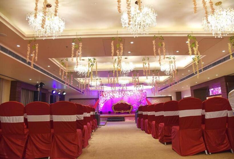 호텔 Comfort Inn Lakhimpur