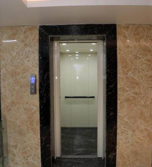 호텔 Comfort Inn Lakhimpur