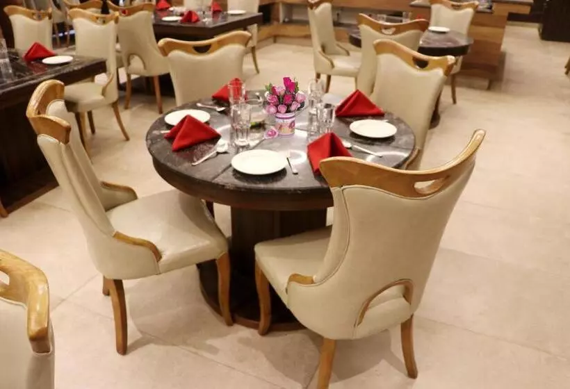 Hotelli Comfort Inn Lakhimpur