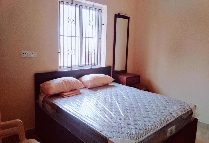 Hotelli Oyo 82027 Vijay Palace