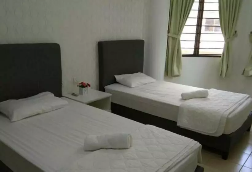 ホテル Oyo 90326 Wg Guest House