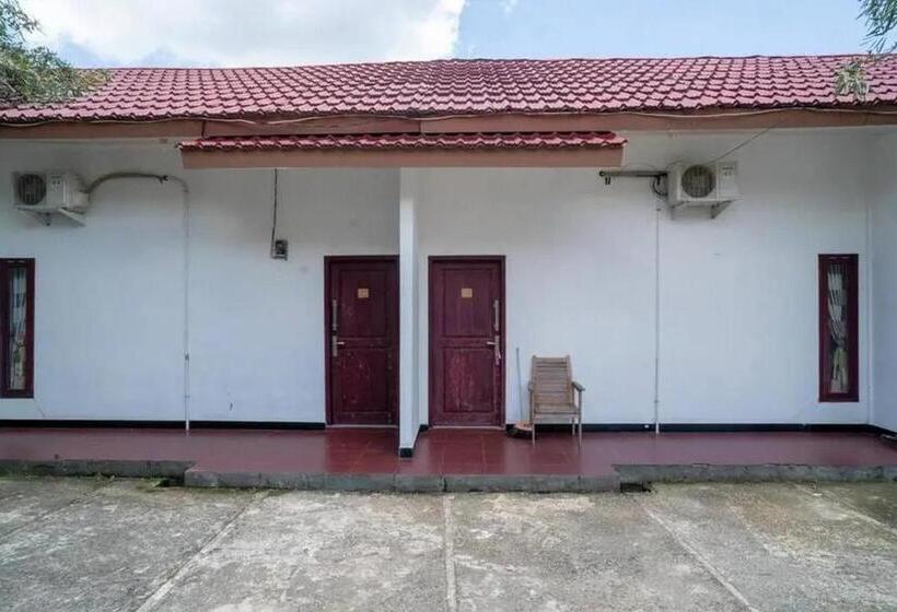 酒店 Reddoorz Syariah Near Syamsudin Noor Airport 4