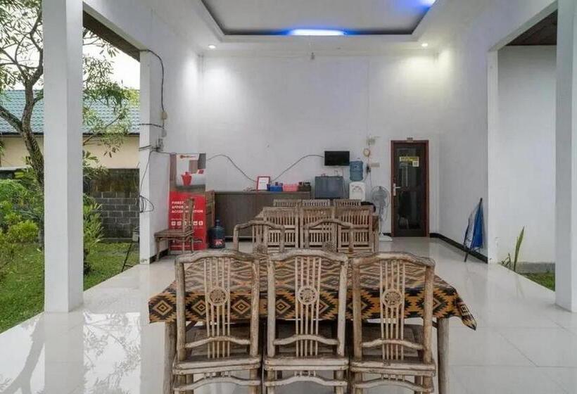 酒店 Reddoorz Syariah Near Syamsudin Noor Airport 4