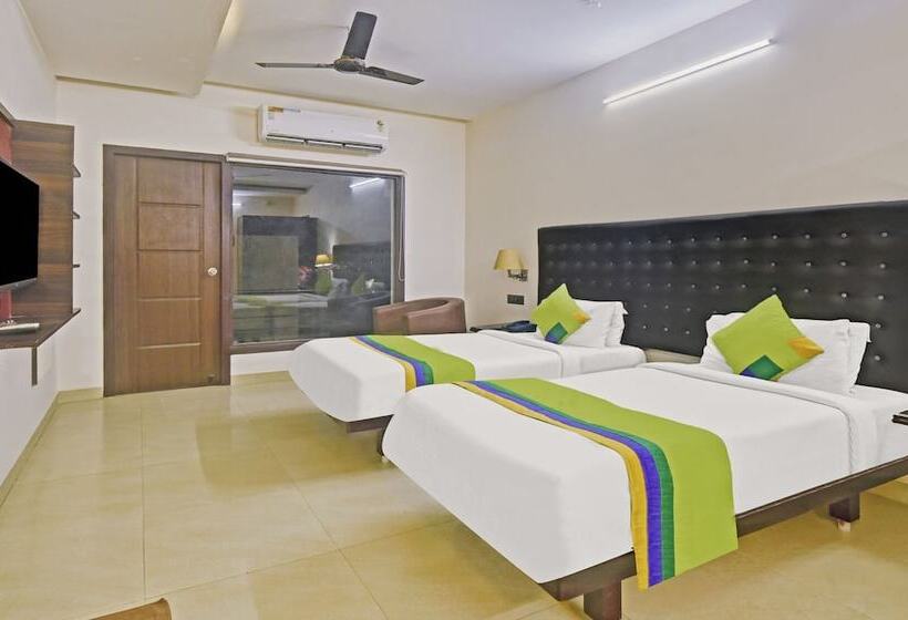 בית מלון כפרי Treebo Kingsbury Fiesta Vellore