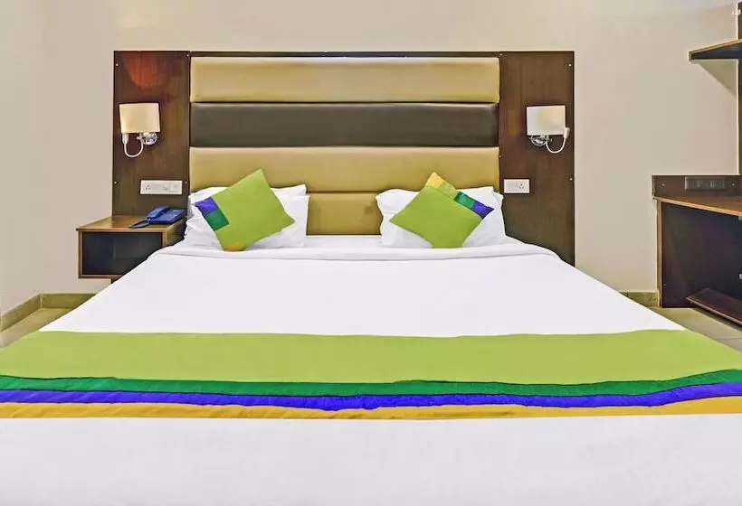 ホテル Treebo Kingsbury Fiesta Vellore