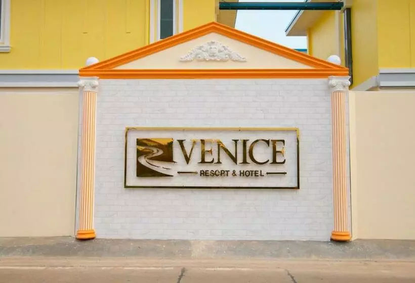 Hotelli Venice Resort