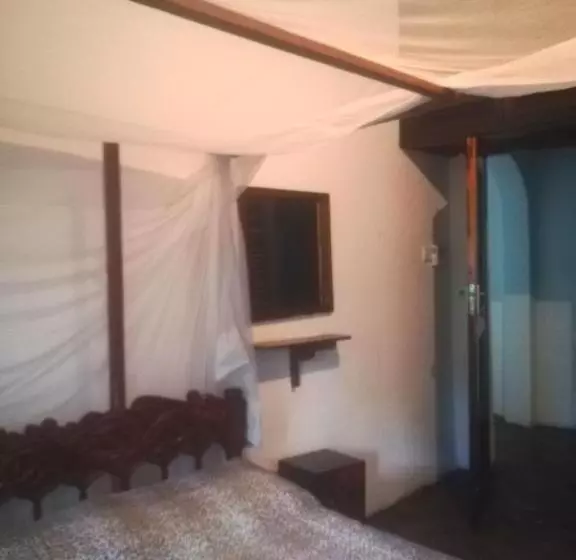 پانسیون Chiky Villa