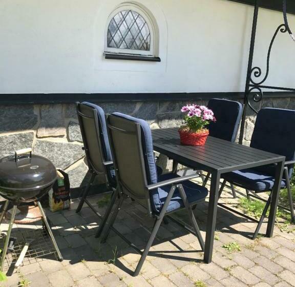 פנסיון Hammaröstugan