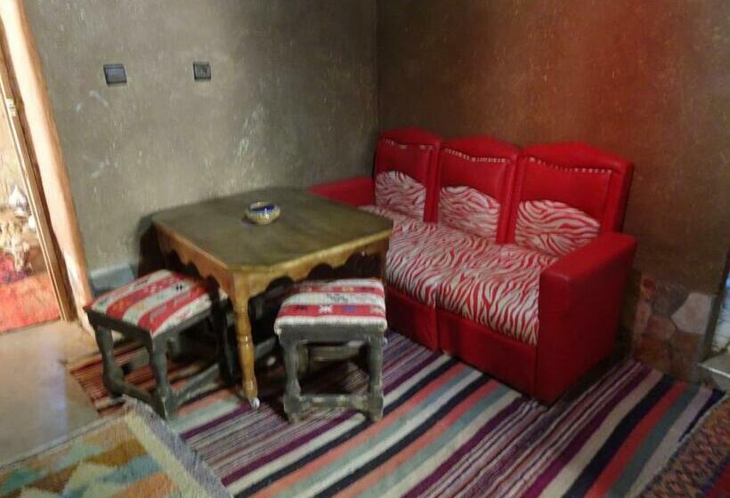 הוסטל Auberge Amazigh
