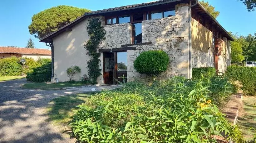 Aamiaismajoitus (B&B) Domaine Jardin D En Naoua