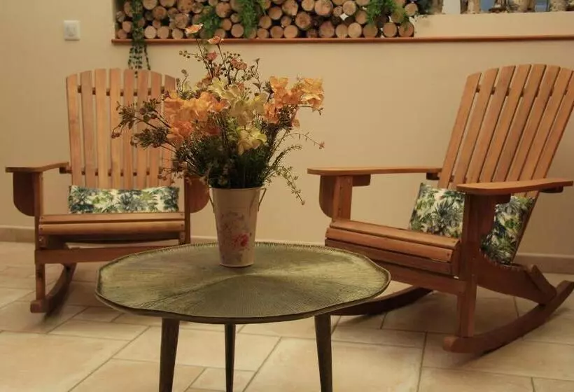 ベッドアンドブレックファースト La Villanelle Maison D Hôtes