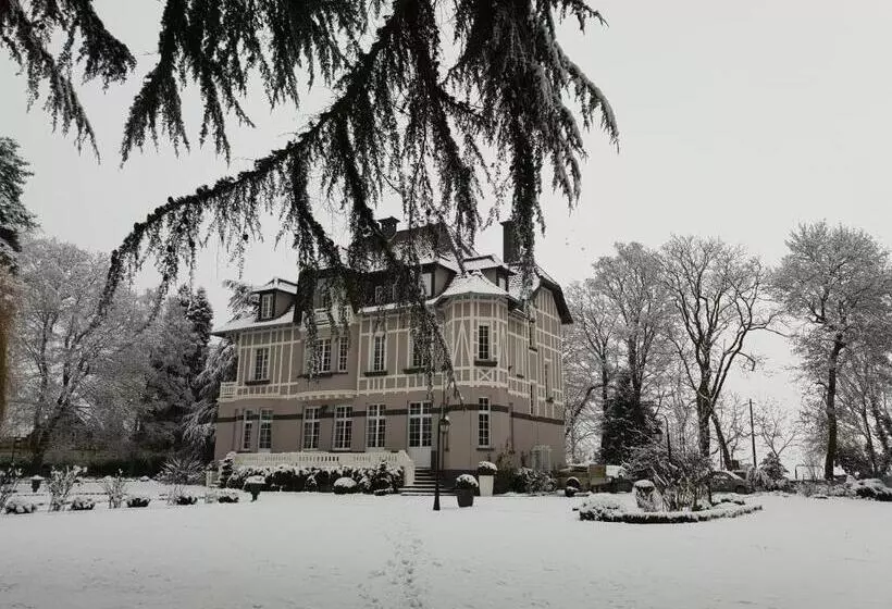 ベッドアンドブレックファースト Le Chateau De Fresnoy En Gohelle