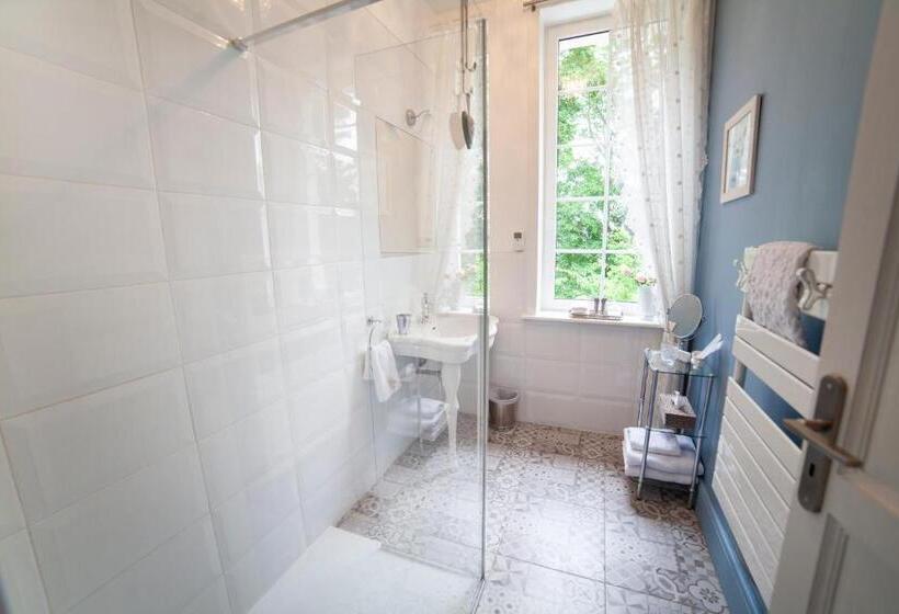 Nocleg ze śniadaniem Le Chateau De Fresnoy En Gohelle