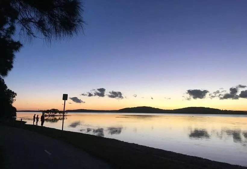 Churchill S B&b Twin Spa Getaway Studio