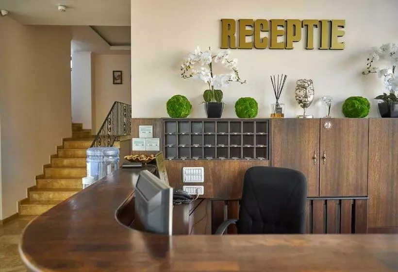 Hotel Alma Mamaia