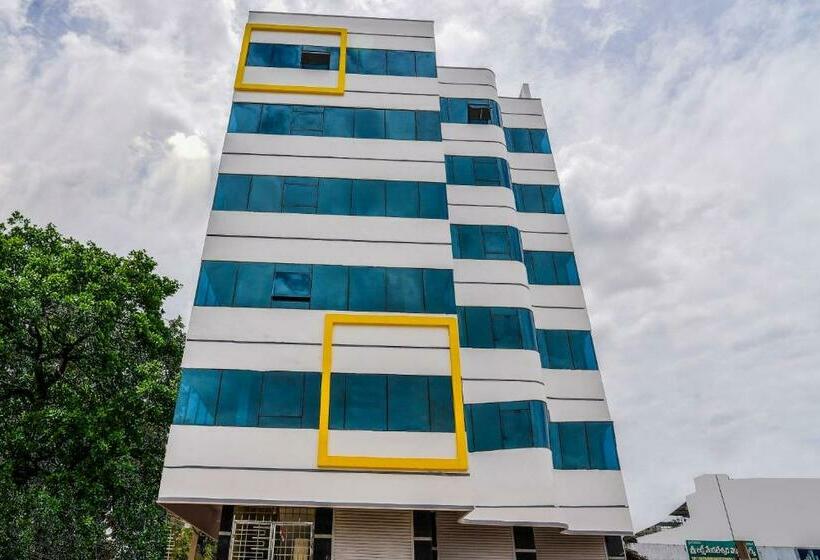 هتل Capital O 28216 Raajas Grand