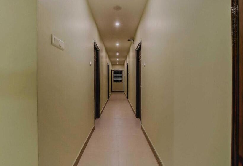 هتل Capital O 28216 Raajas Grand