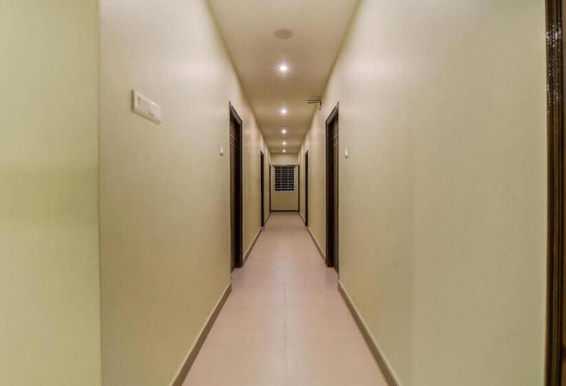 هتل Capital O 28216 Raajas Grand