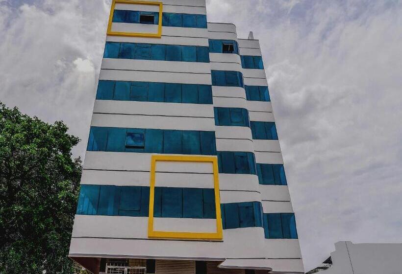 هتل Capital O 28216 Raajas Grand