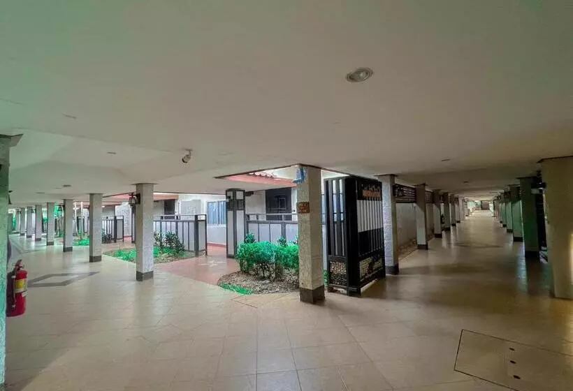 Eastpana Hotel 304 Prachinburi