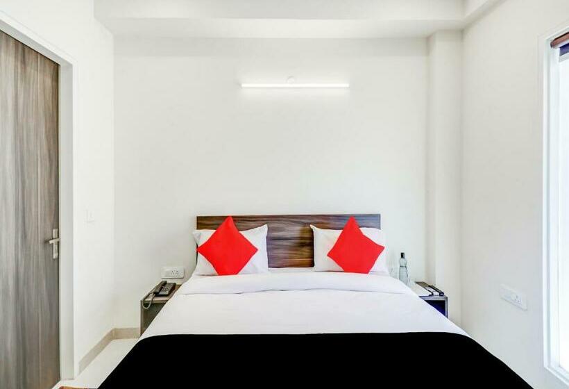 בית מלון כפרי Collection O 79067 Ola Rooms