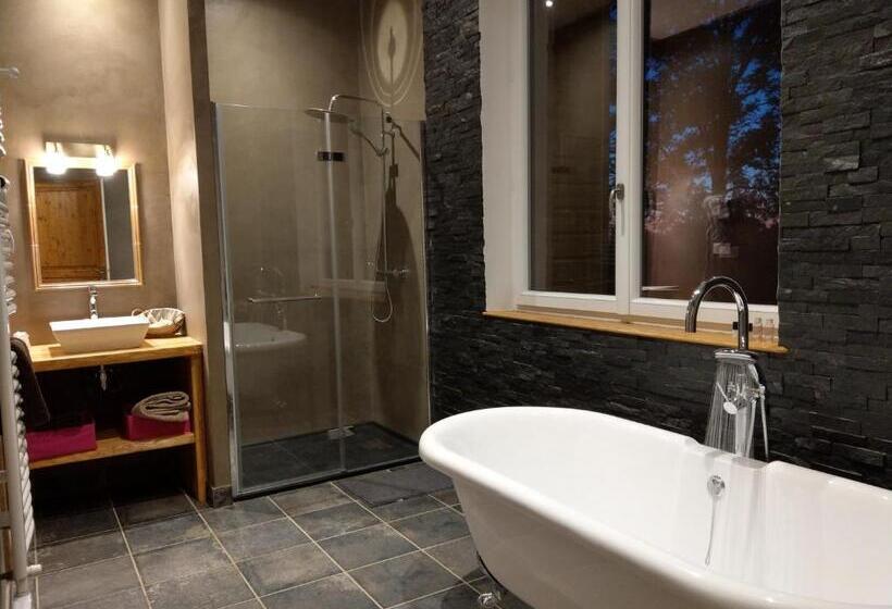 بنسيون Les Chambres D'hôtes De La Frissonnette