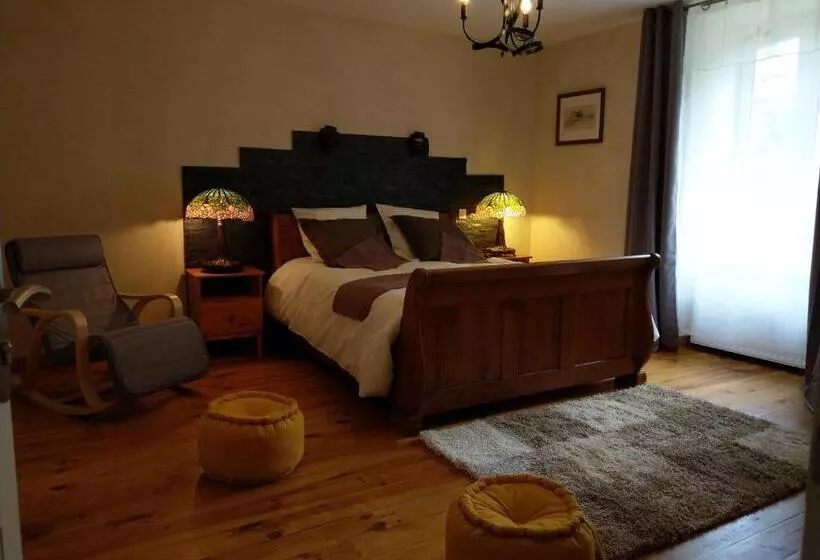 ペンション Les Chambres D'hôtes De La Frissonnette