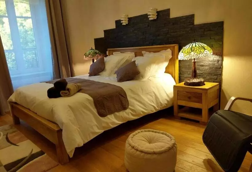 ペンション Les Chambres D'hôtes De La Frissonnette
