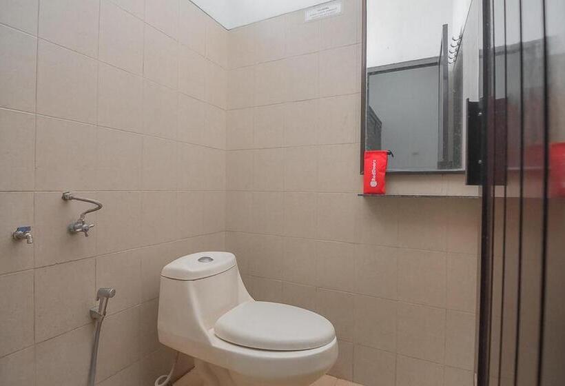 Pansiyon Reddoorz Plus Near Rsud Majalengka