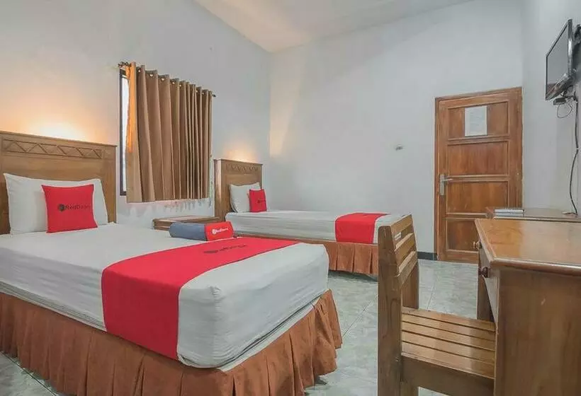 Majatalo Reddoorz Plus Near Rsud Majalengka