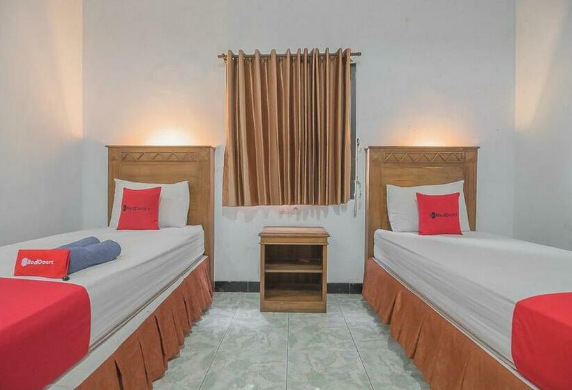 Pansiyon Reddoorz Plus Near Rsud Majalengka
