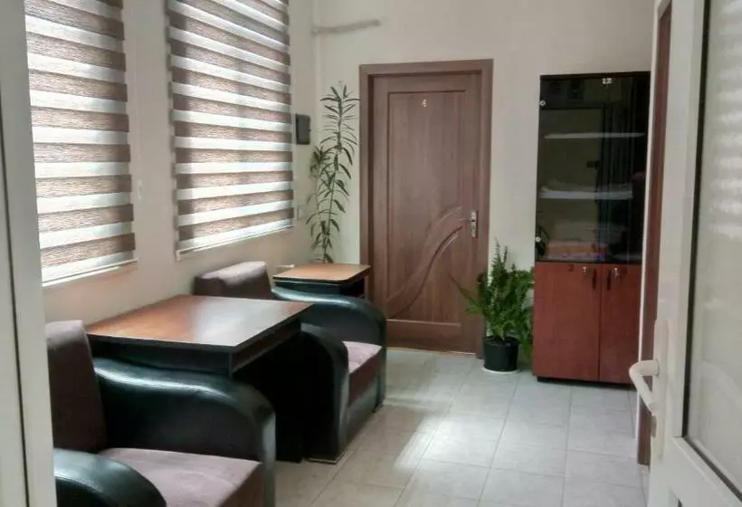 پانسیون Sheki Guest House