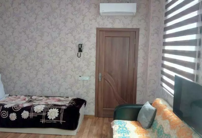 پانسیون Sheki Guest House