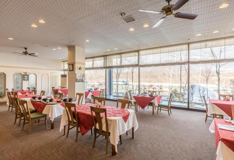 אתר נופש Yatsugatake Grace