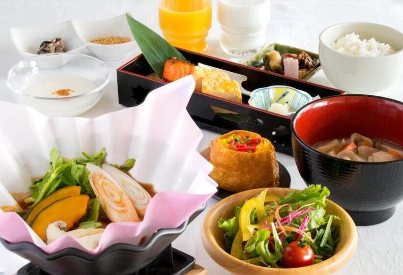 אתר נופש Yatsugatake Grace