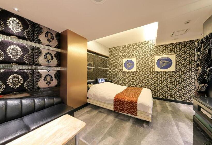 Hotel Cherena Kunitachi