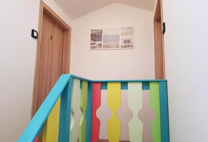 پانسیون Piraneska