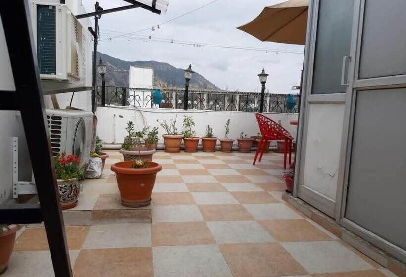 בית מלון כפרי Aavas