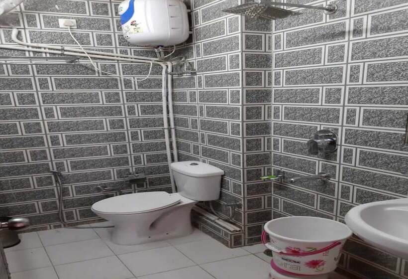 בית מלון כפרי Aavas