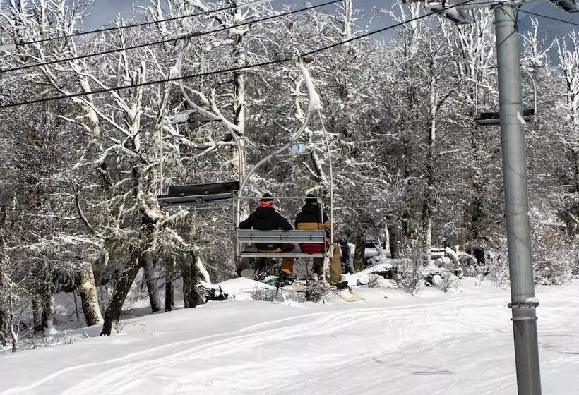 ホテル El Refugio Ski & Summer Lodge