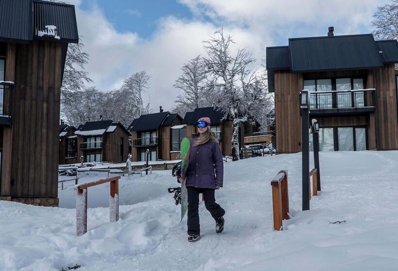 Hotel El Refugio Ski & Summer Lodge
