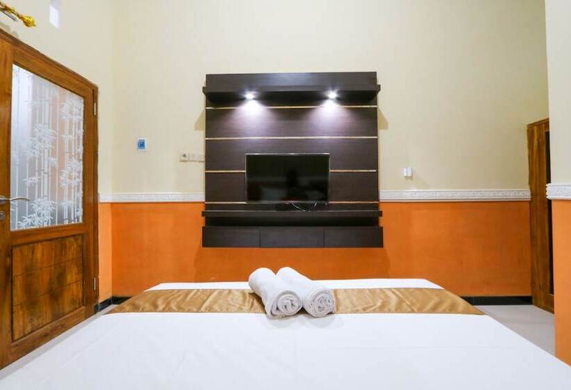 Grand Valonia Hotel Cafe & Park Jember