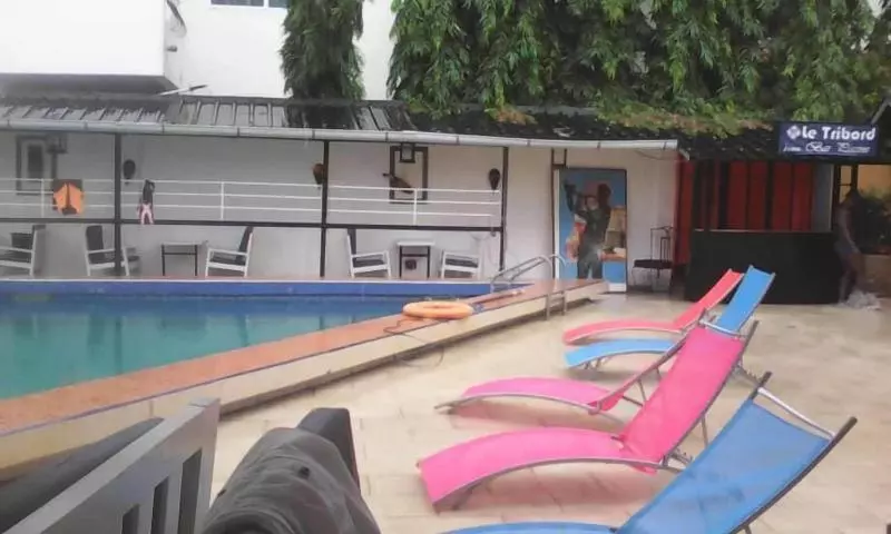 هتل Hôtel Le Paquebot   Airport Paquebot